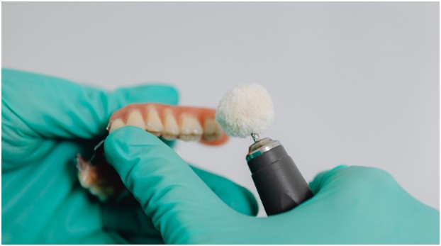 How Does Nuvia Dental Implant Cost Compare to Traditional Implants?