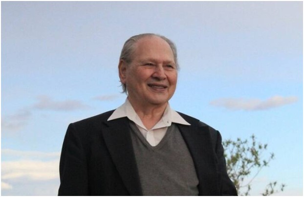 What Factors Influenced Ronald Wayne’s Net Worth?